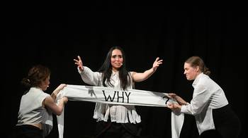 Szenenfoto der Performance Why-Chiquinha